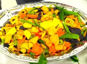 8種の彩り野菜チップス