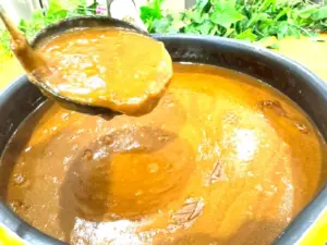 シェフ特製カレーと黄金バターライス